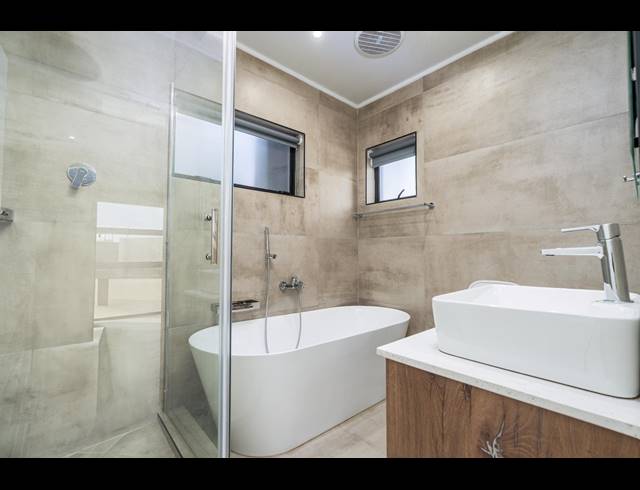 1 BEDROOM DUPLEX TO LET IN SECUNDA